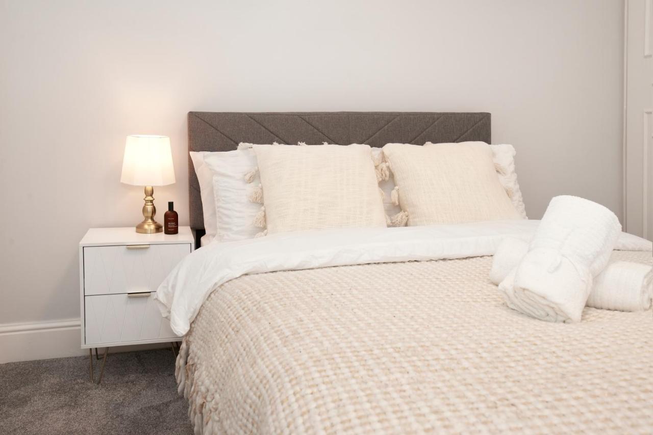 Excellent, Three Bedroom North London Apartment With Free Parking Εξωτερικό φωτογραφία